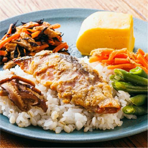 三ツ星朝ごはん 鮭の香ばしごま味噌西京焼き