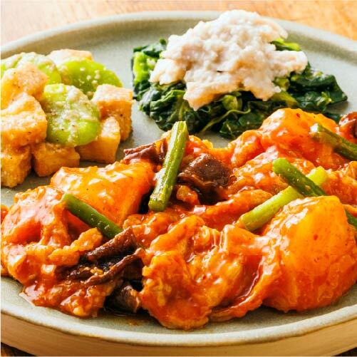 豚肉と野菜の風味豊かな麻辣ソース仕立て
